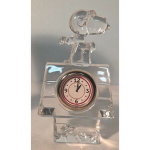 Marquis by Waterford Snoopy Crystal Desk Clock Peanuts Doghouse